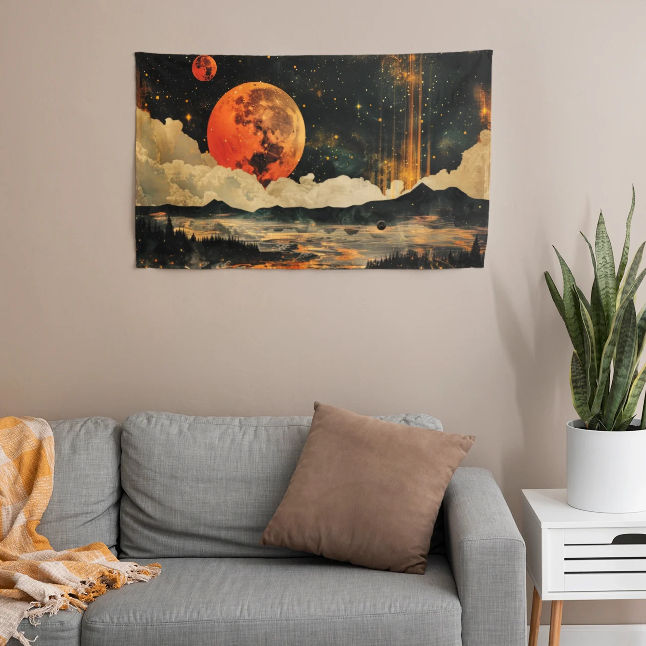 Kozmik Ay Manzarası Duvar Örtüsü Satın Al